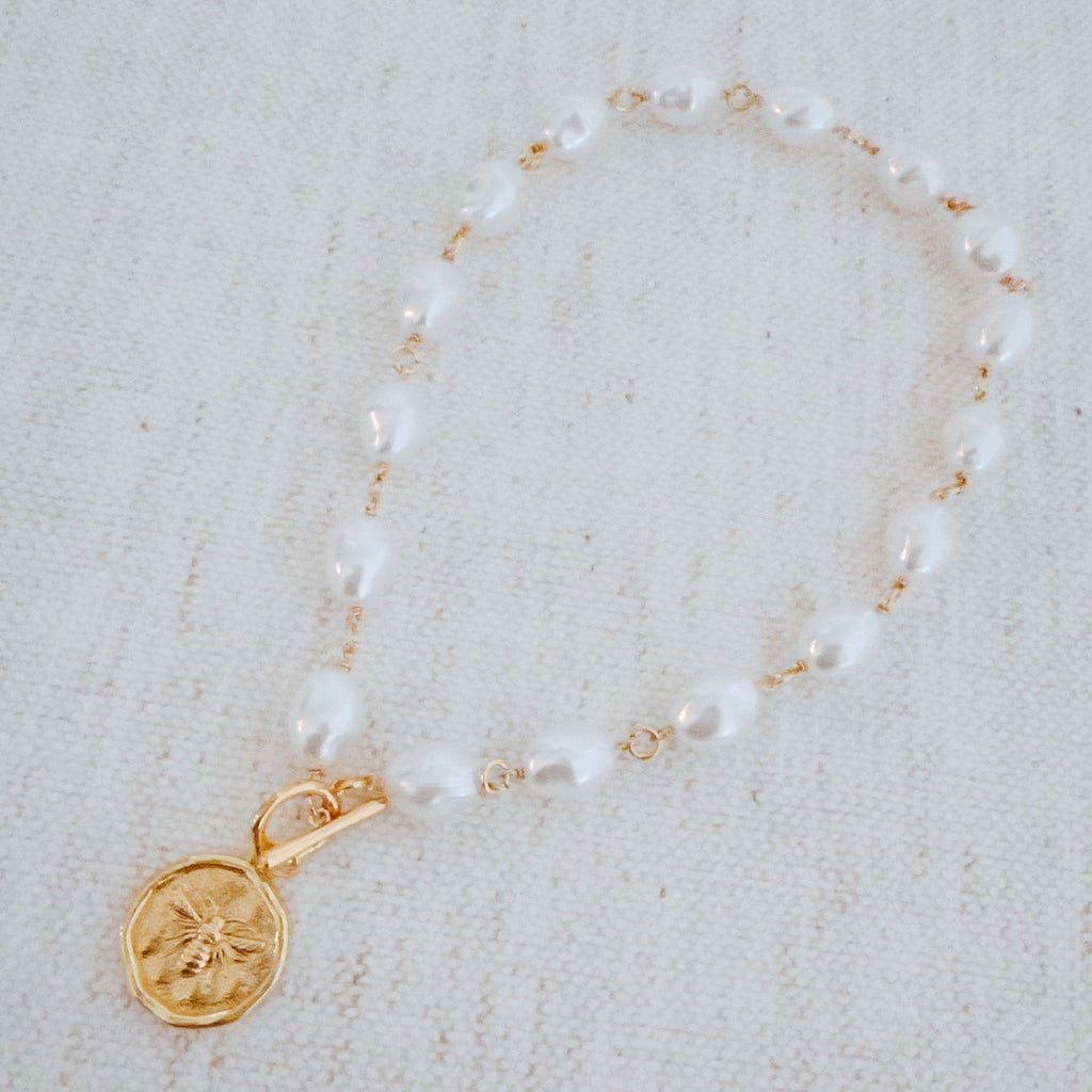 Golden Bee Baroque Necklace