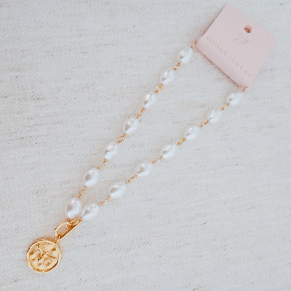 Golden Bee Baroque Necklace