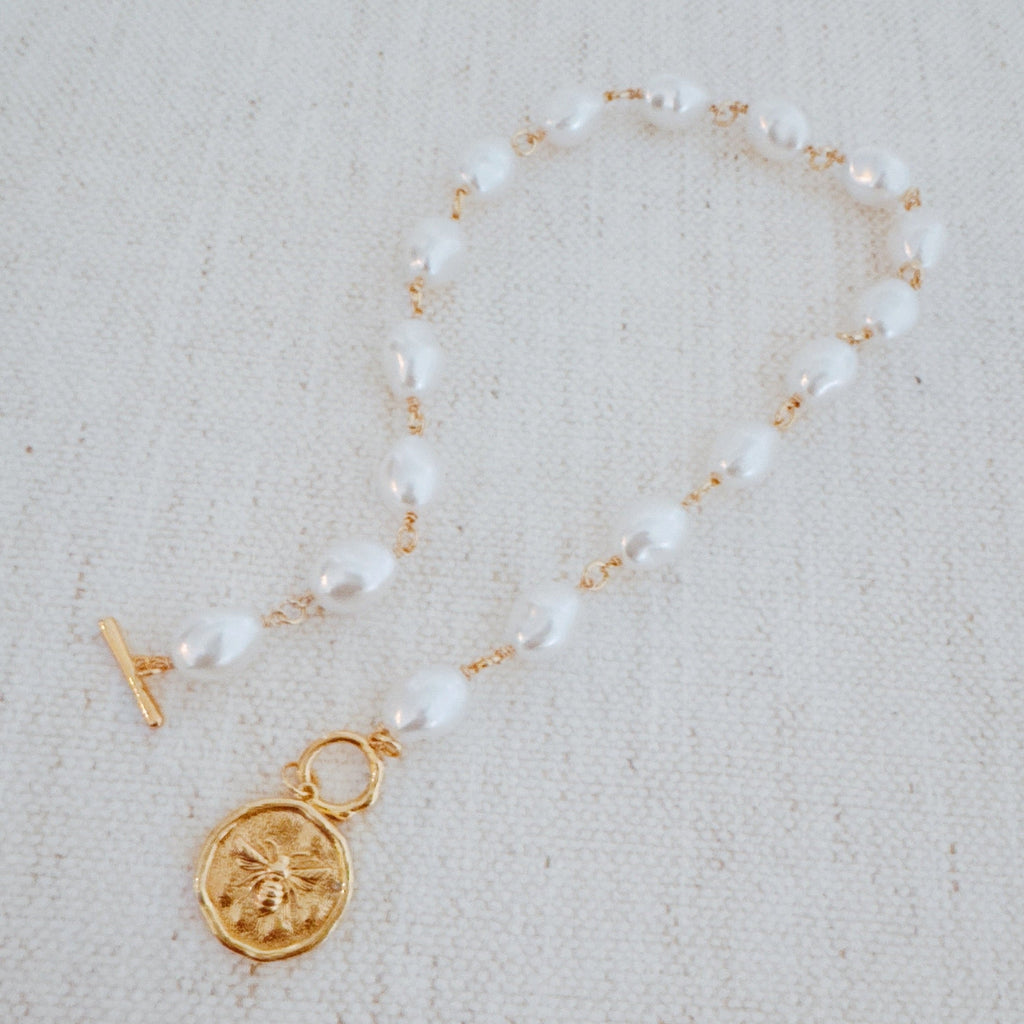 Golden Bee Baroque Necklace