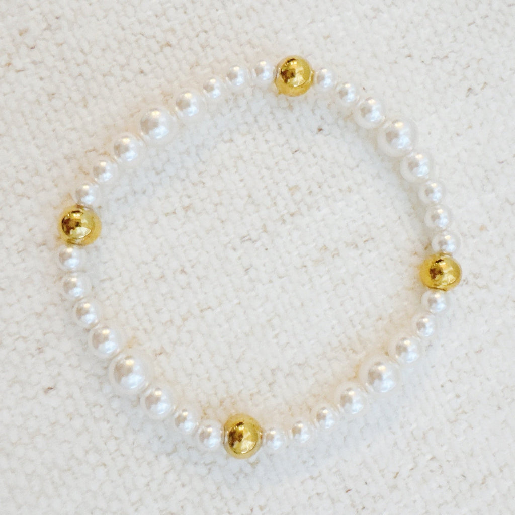 Pearl & Gold Beaded Stretch Bracelet
