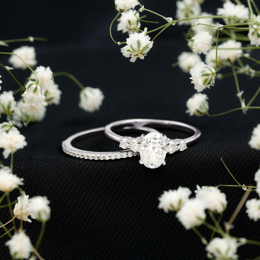 Oval Shaped 5X7 MM Moissanite Solitaire Wedding Ring Set