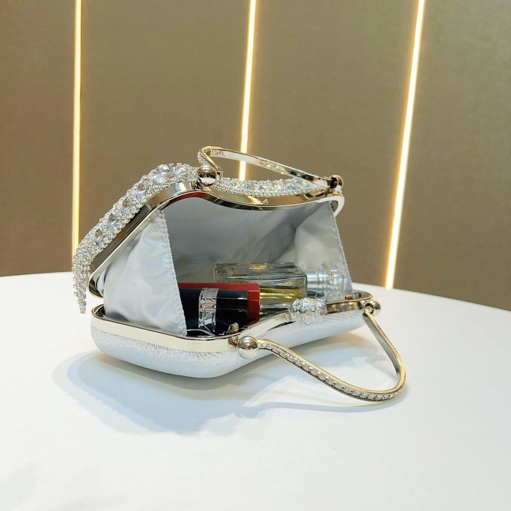 Crystal-Embellished Clutch Bag with Tassels – Versatile Evening Purse for Weddings & Galas (MAC276)