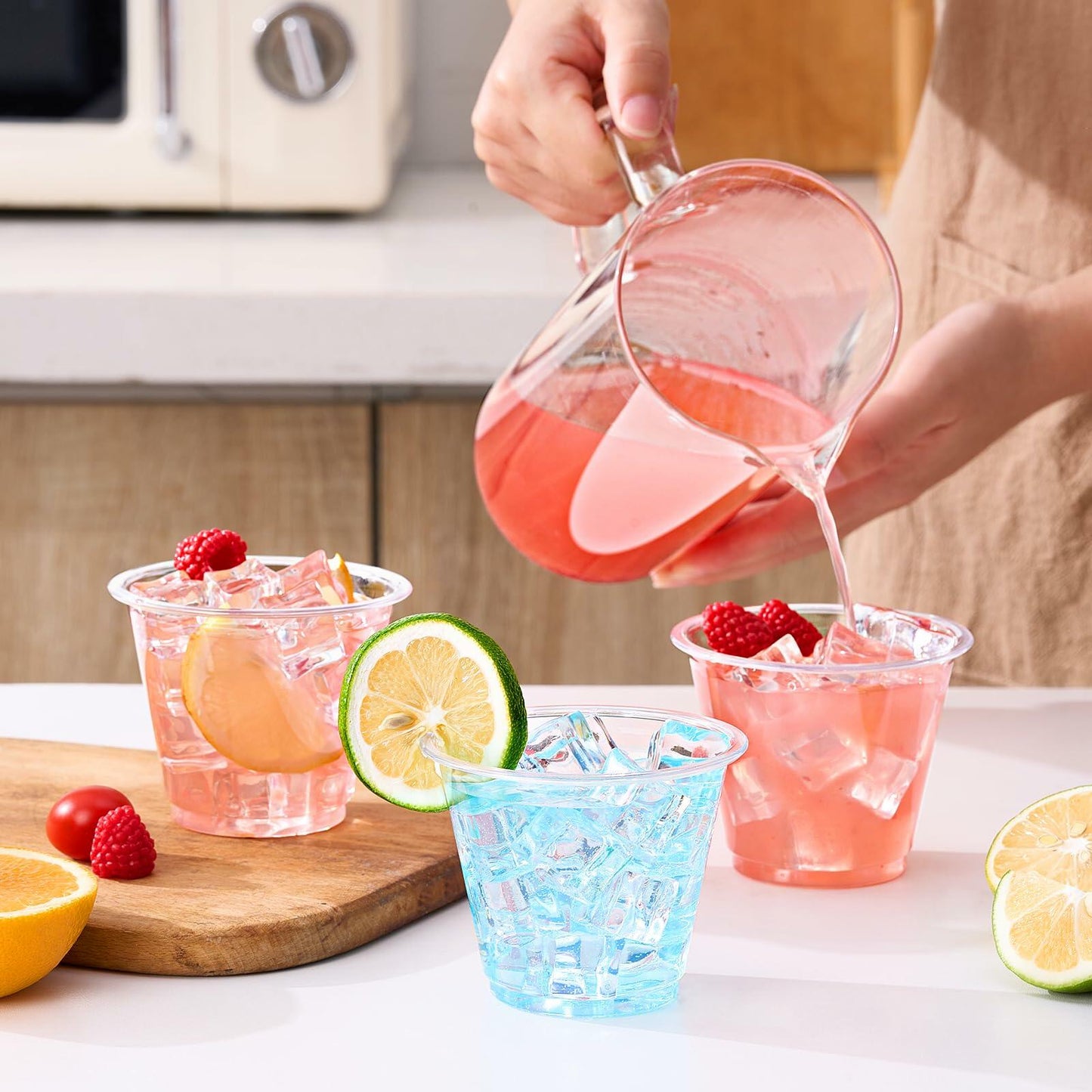 WELLIFE 9oz Clear Plastic Cups 200 Pack Disposable Party Glasses Wine Cold